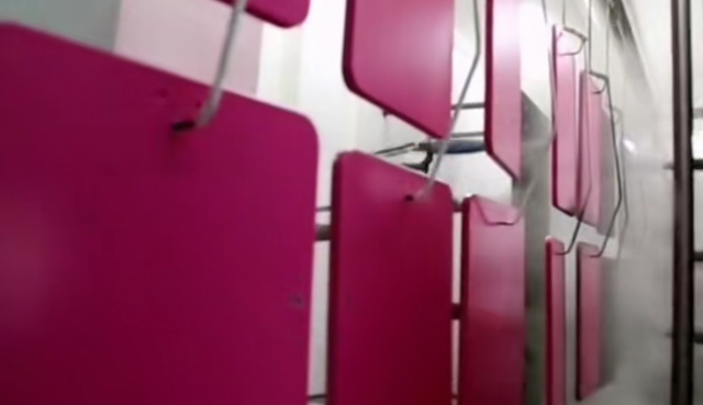 氟碳粉末涂料喷涂